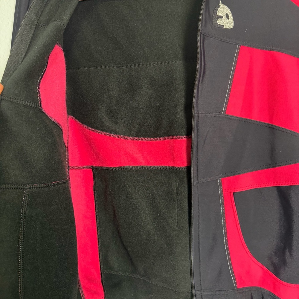 Etxeondo black & pink cycling jacket Size S. Fleece lined.‎ - Picture 5 of 9